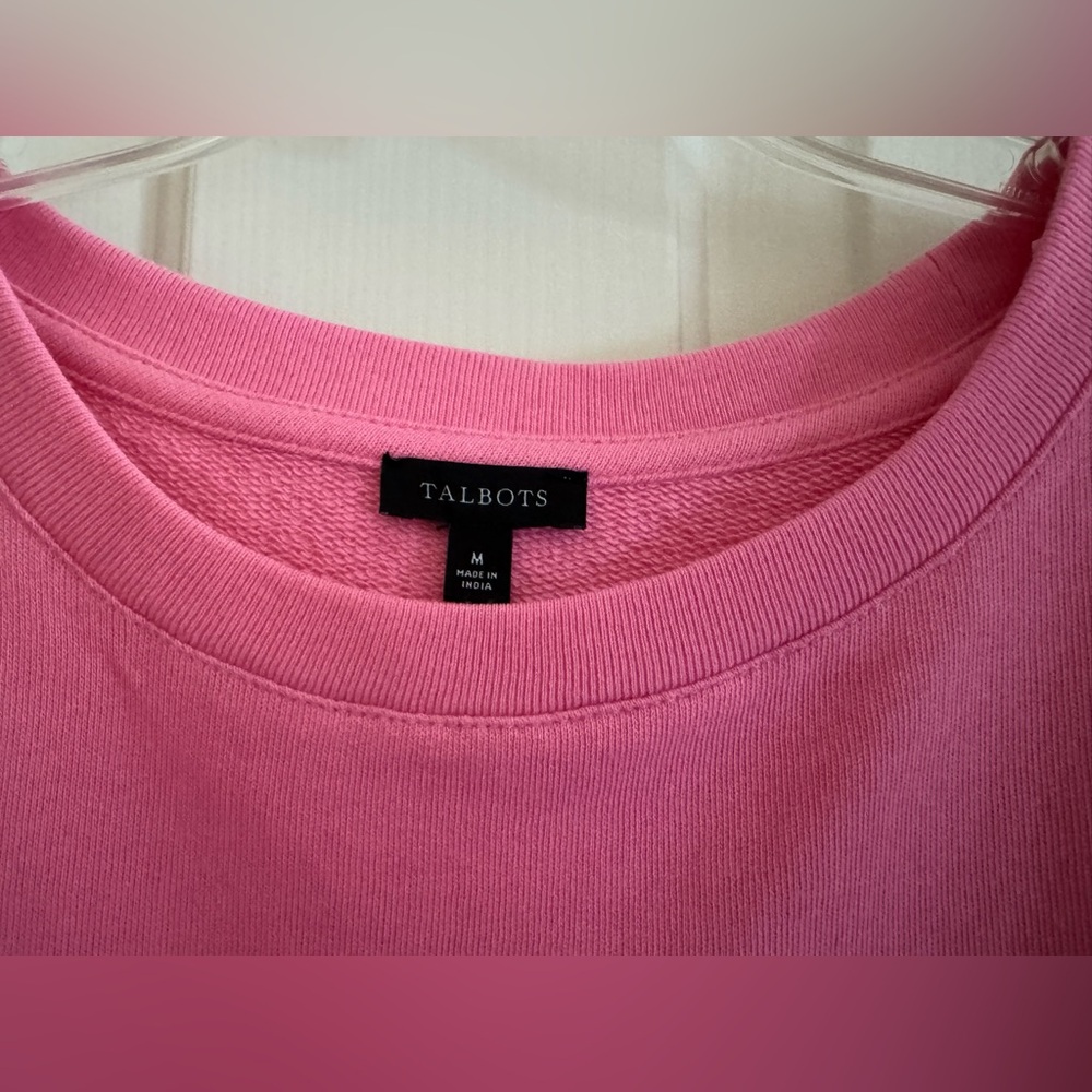 Talbots Pink Eyelet Long-Sleeve Top. Pretty Embroidered Sleeves!Medium 🌸🩷🌸 - Picture 2 of 5